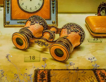 How to Buy Antique Binoculars